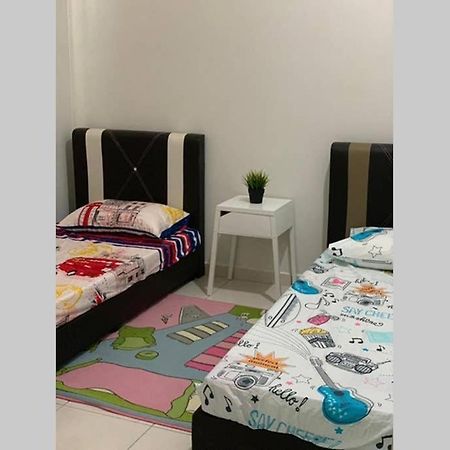 Si_Homestay4U Melaka Zewnętrze zdjęcie