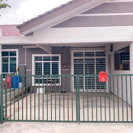 Si_Homestay4U Melaka Zewnętrze zdjęcie